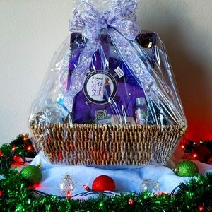 Large Spa Gift Basket Set Valentines Gift Bundle